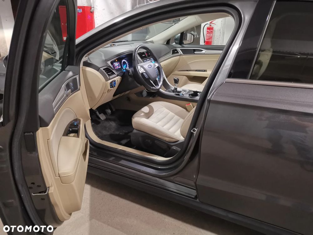 Ford Mondeo 1.5 EcoBoost Trend - 2