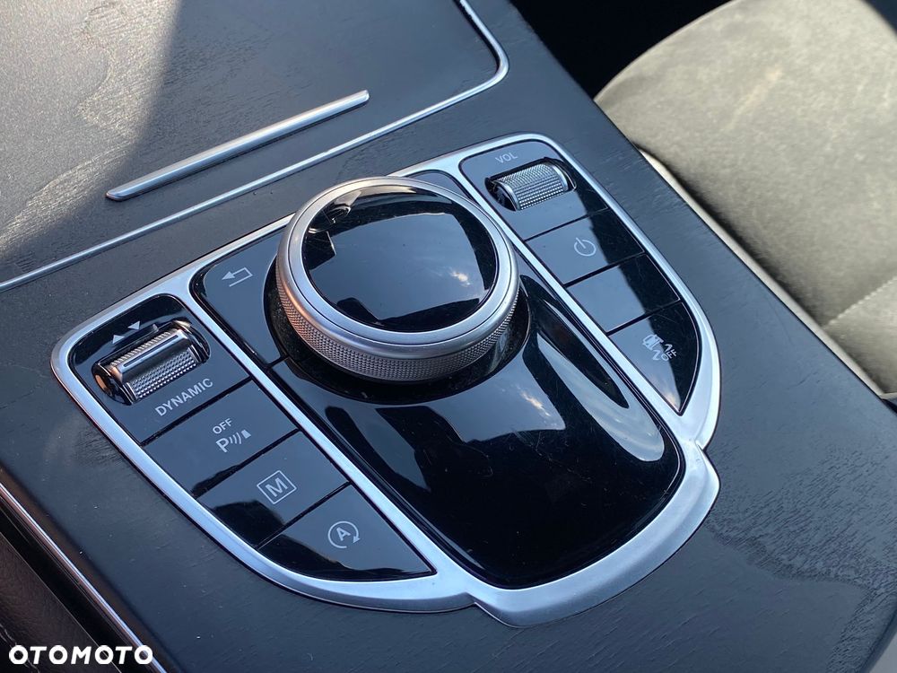 Mercedes-Benz GLC Coupe 250 4-Matic - 21