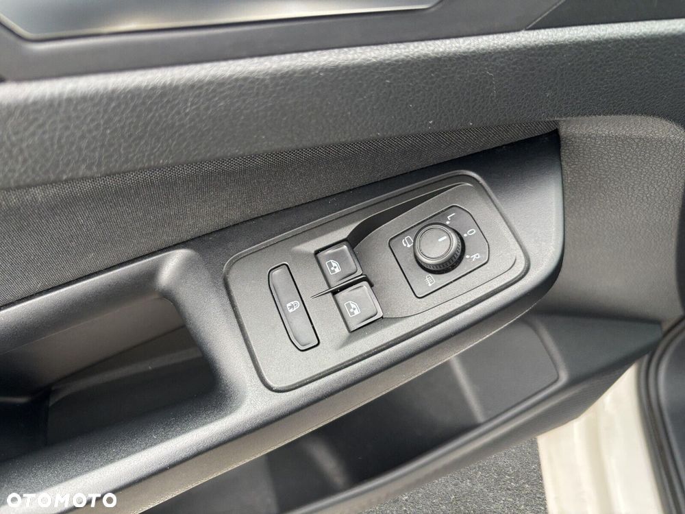 Volkswagen Caddy - 11