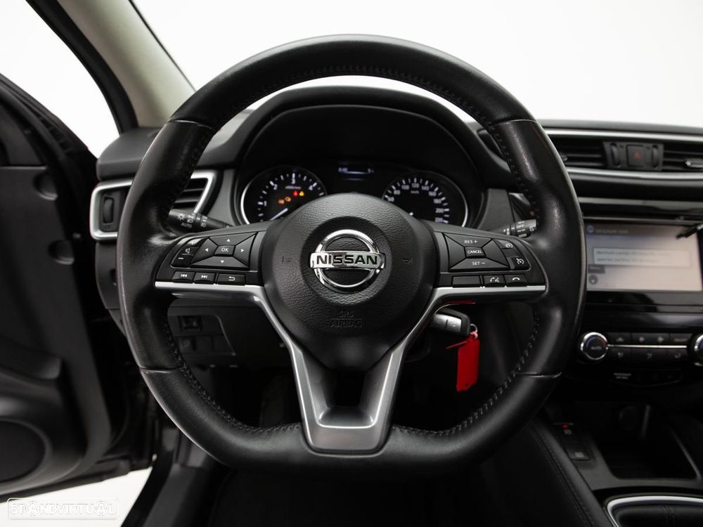 Nissan Qashqai 1.5 dCi N-Connecta Business - 17