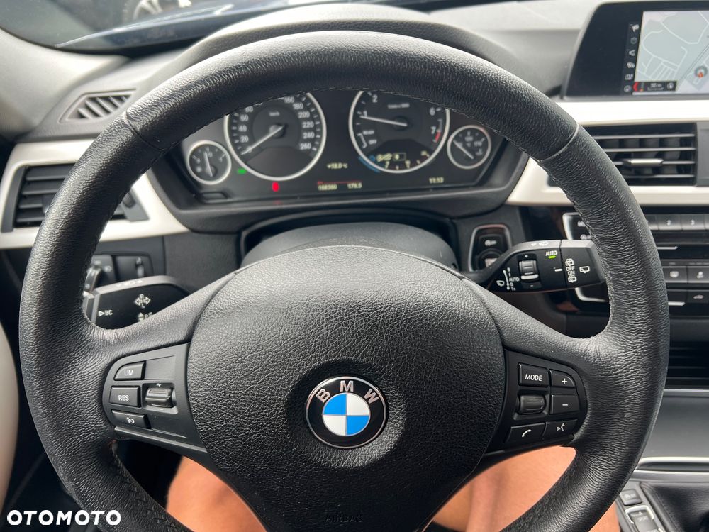 BMW Seria 3 318i Edition Luxury Line Purity - 31