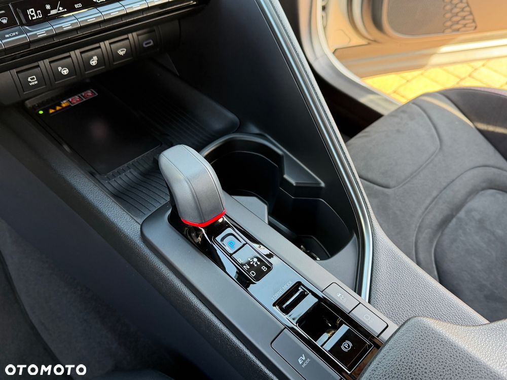 Toyota C-HR 2.0 Hybrid Dynamic Force GR Sport Premiere Edition - 16