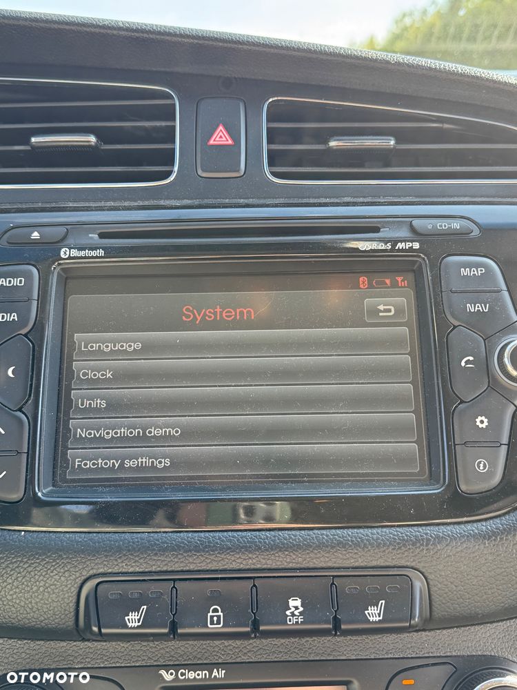 Kia Ceed 1.4 CVVT Dream Team Edition - 21