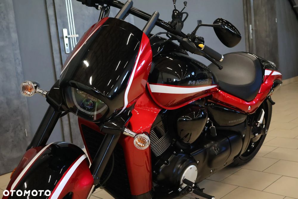 Suzuki Intruder - 20