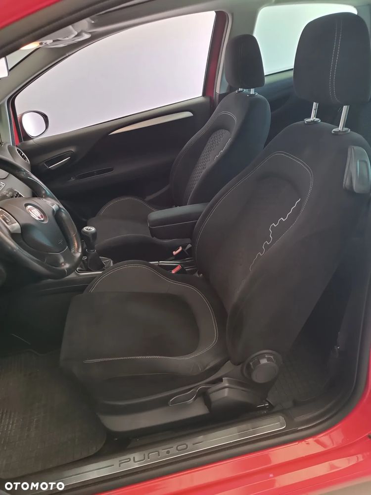 Fiat Punto - 16