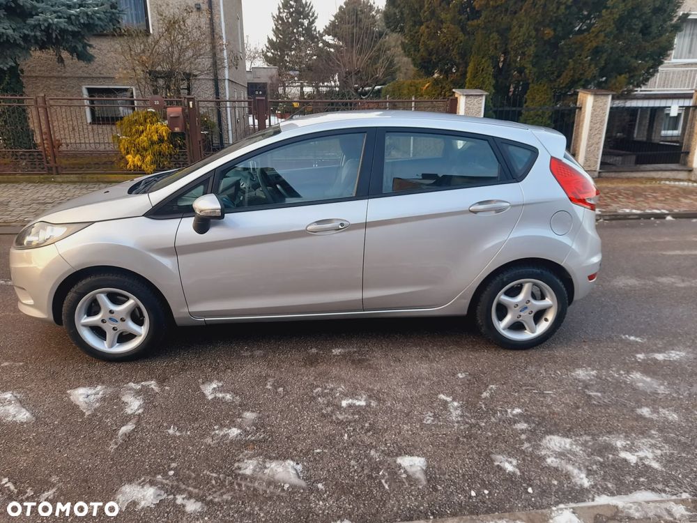 Ford Fiesta - 5