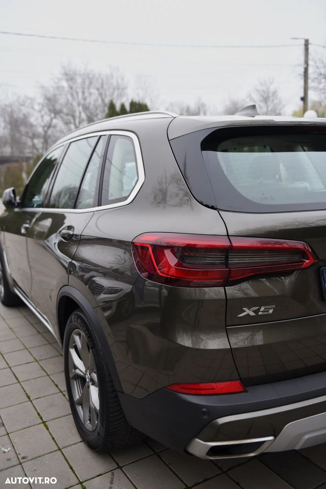BMW X5 xDrive45e - 26