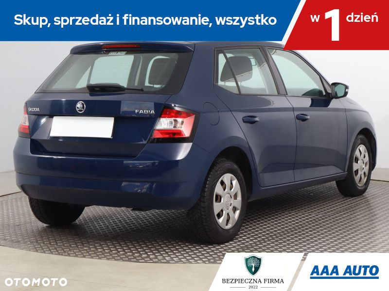 Skoda Fabia - 6