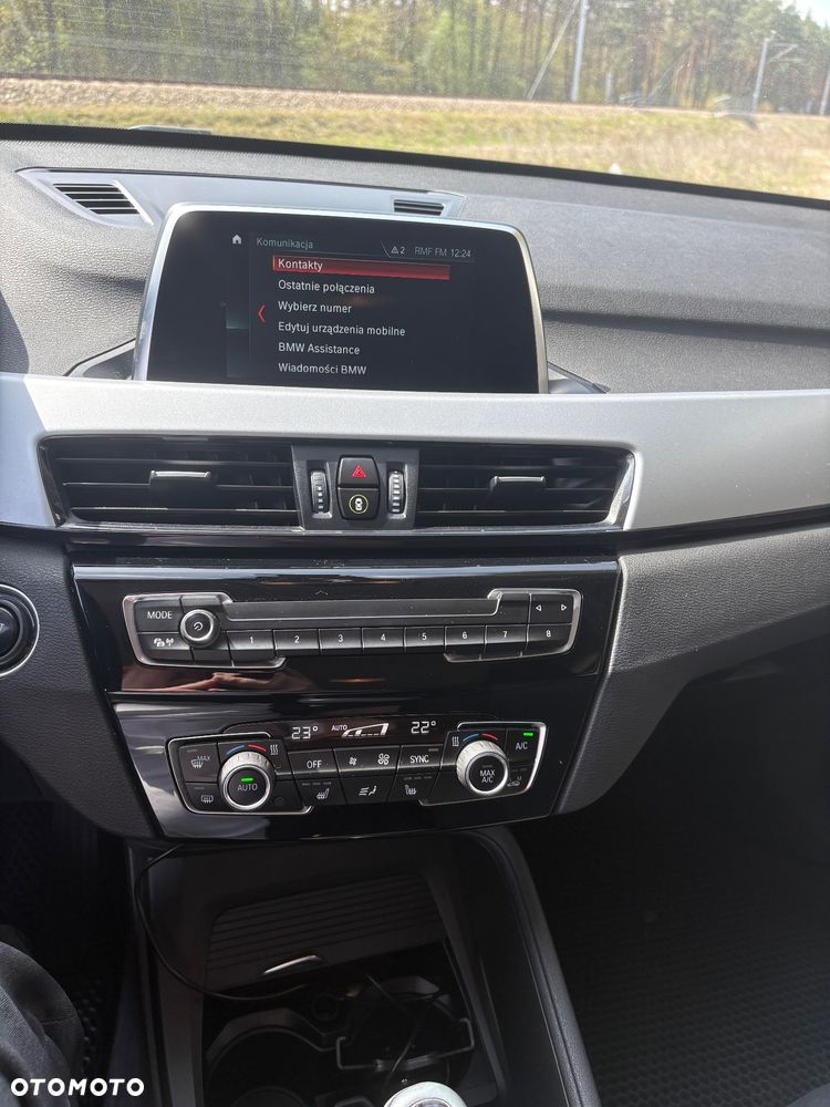 BMW X1 sDrive18i Sport Line - 16