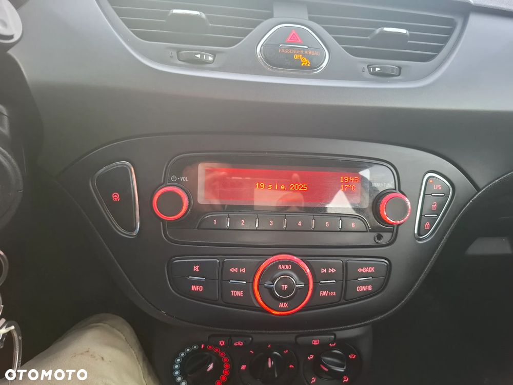 Opel Corsa 1.4 Enjoy - 28