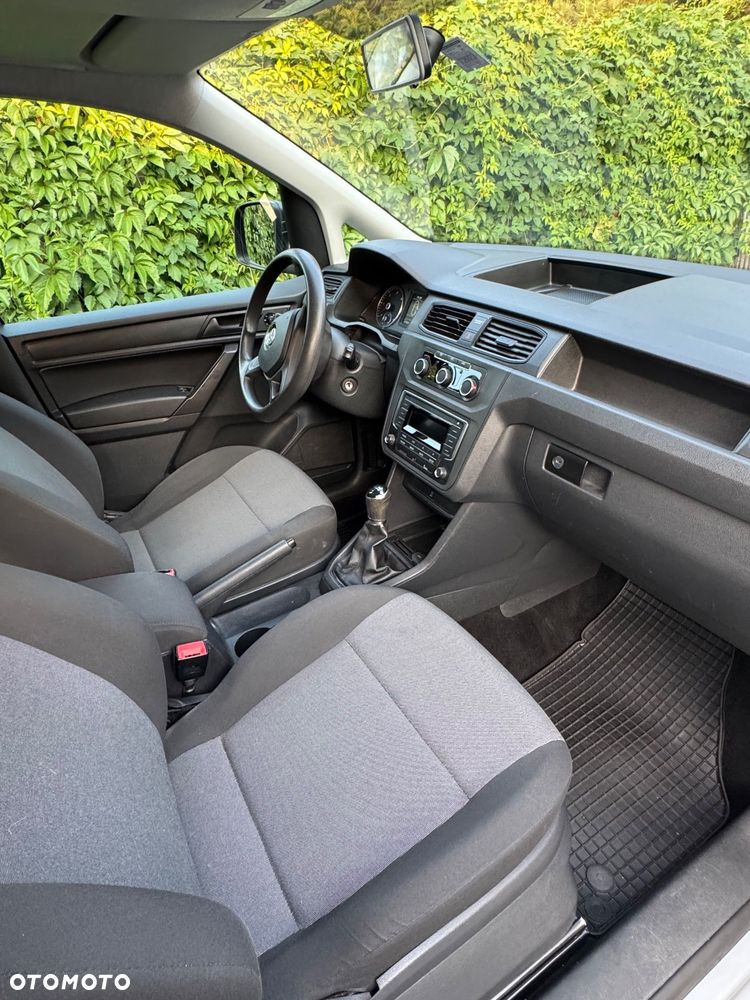 Volkswagen Caddy - 5