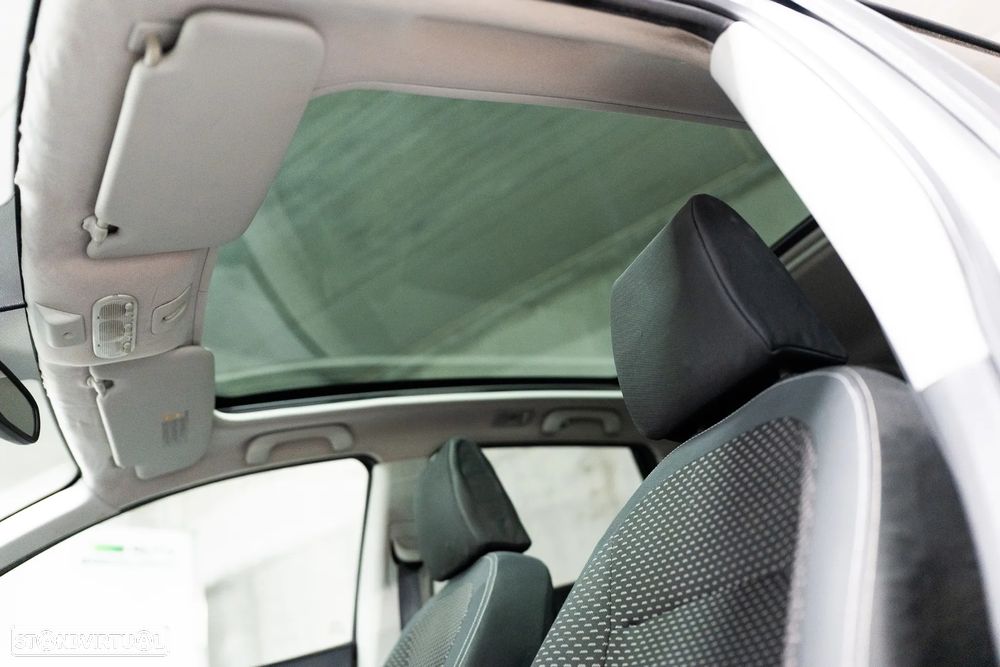 Nissan Qashqai 2.0 Acenta CVT - 28