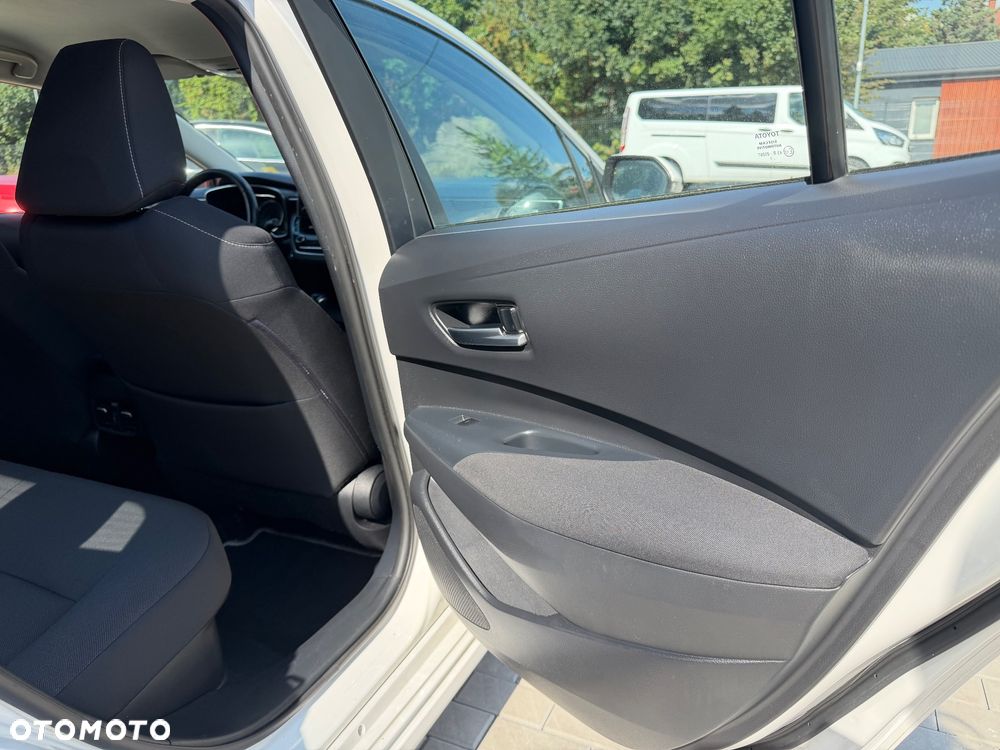 Toyota Corolla 1.8 Hybrid Comfort - 26
