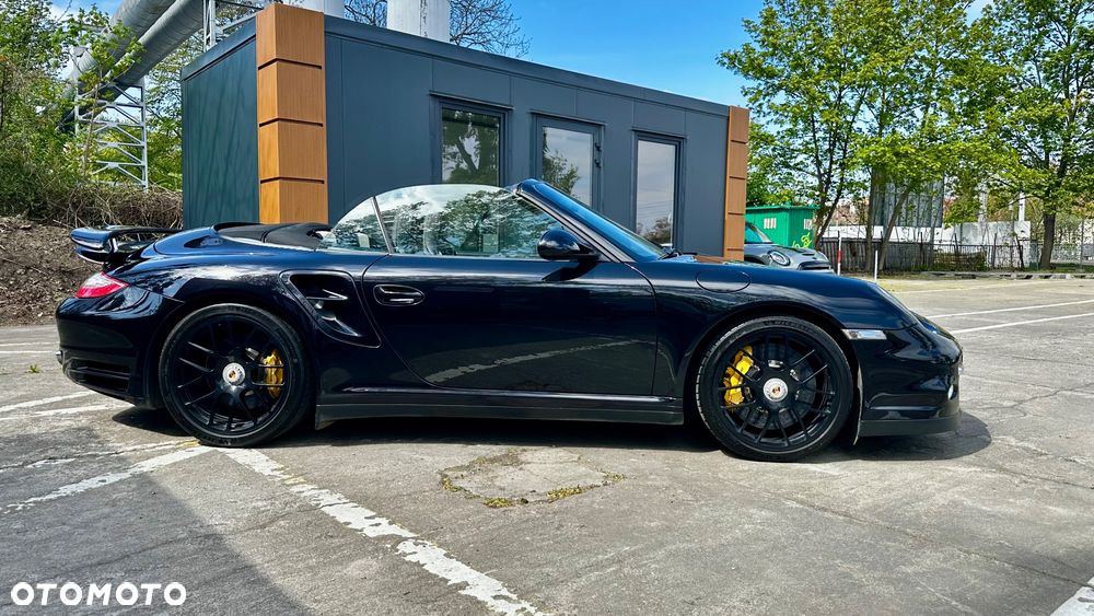 Porsche 911 - 16