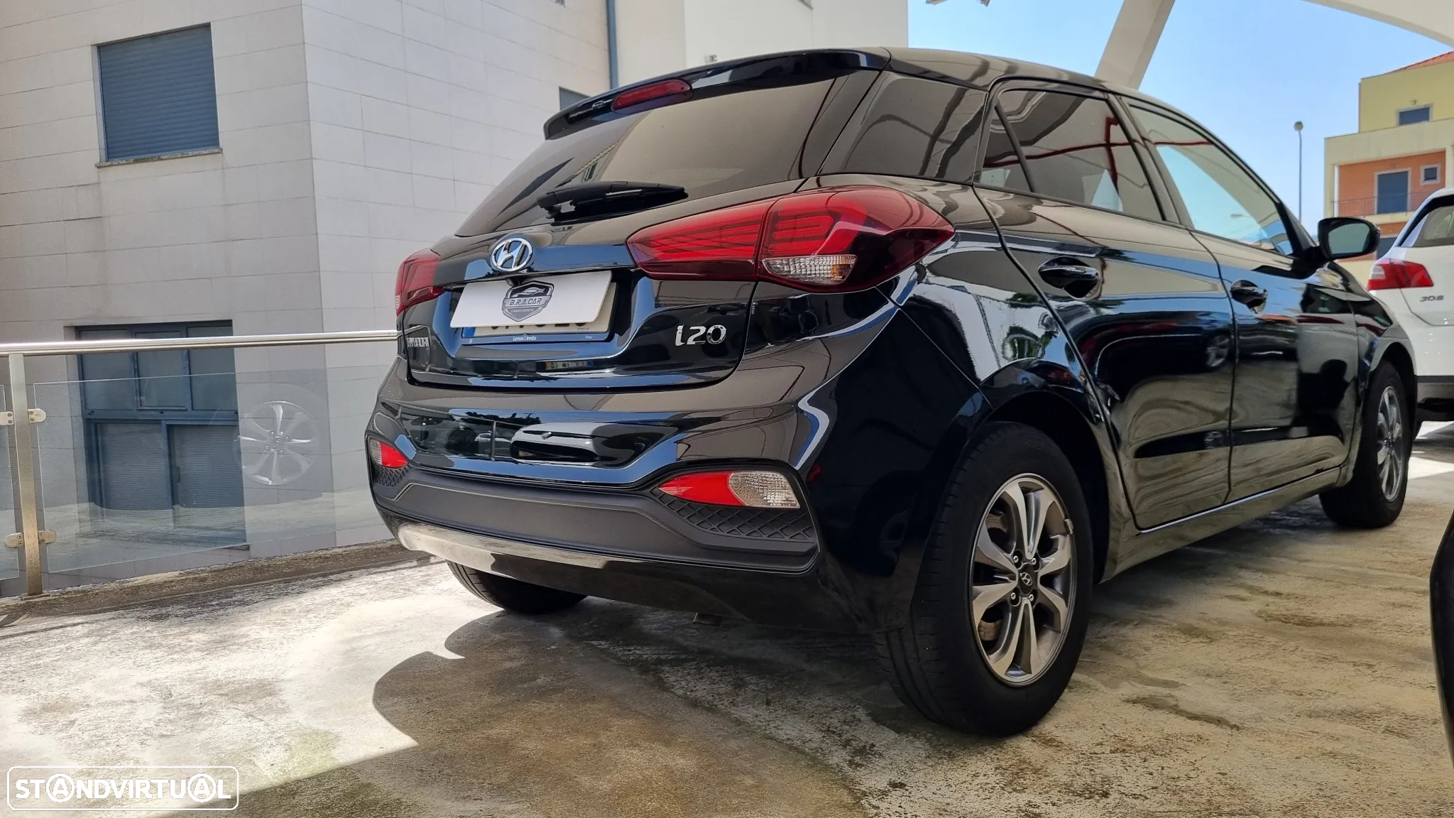 Hyundai i20 - 17