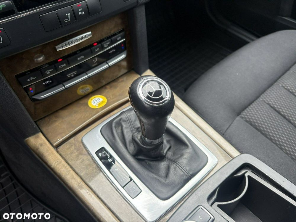 Mercedes-Benz Klasa E - 25