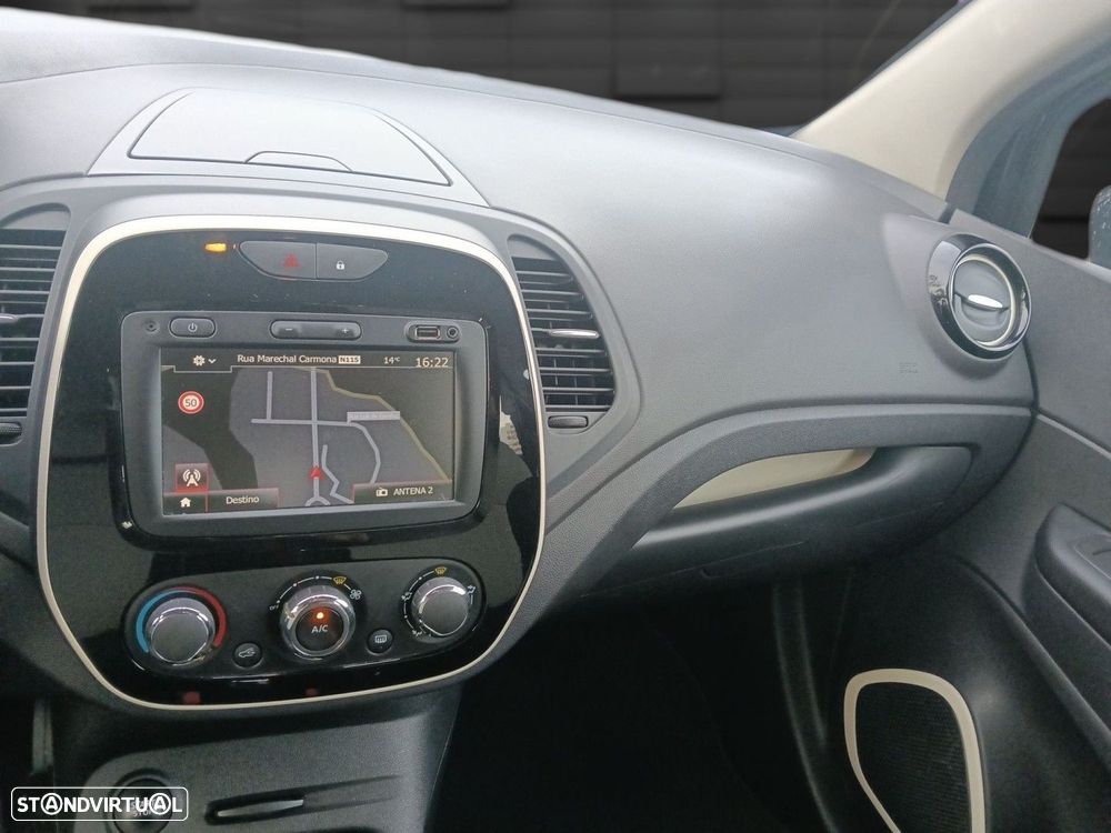 Renault Captur 1.5 dCi Exclusive - 18