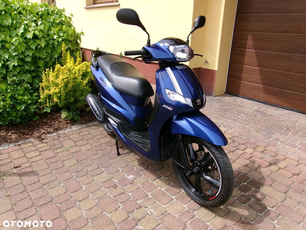 Peugeot Tweet - 1