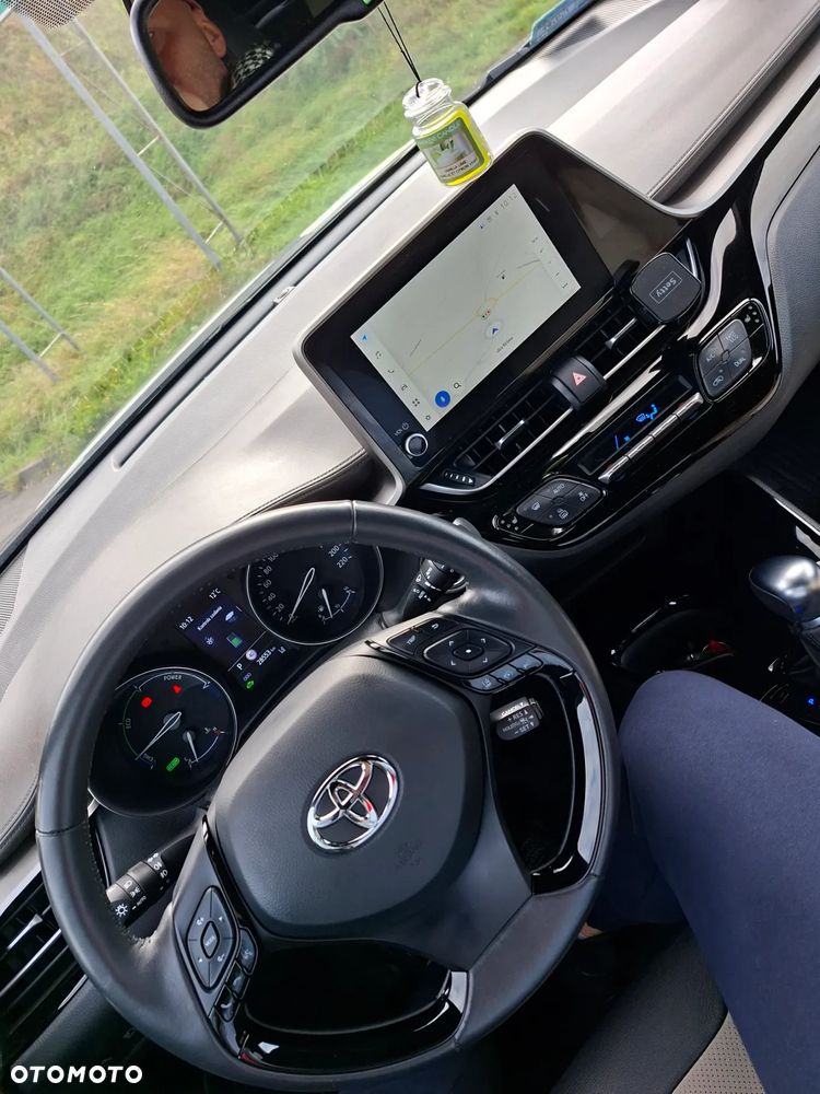 Toyota C-HR - 30