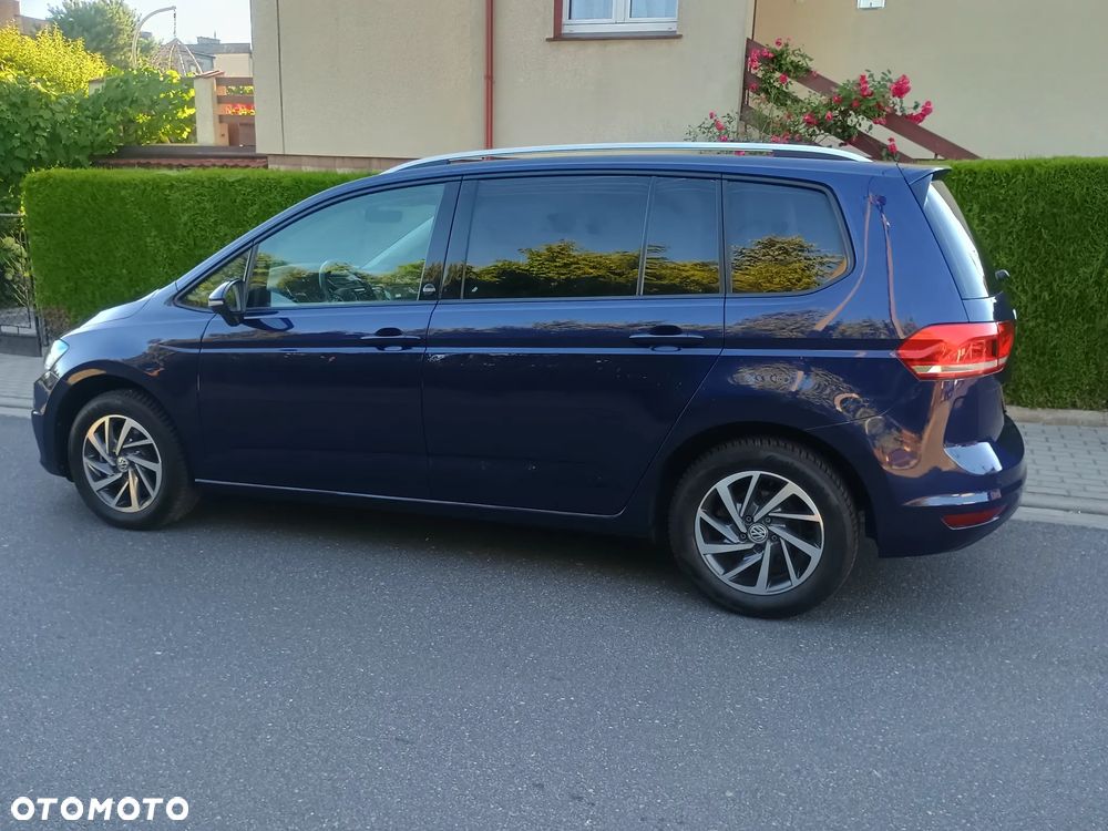 Volkswagen Touran 1.2 TSI (BlueMotion Technology) SOUND - 4