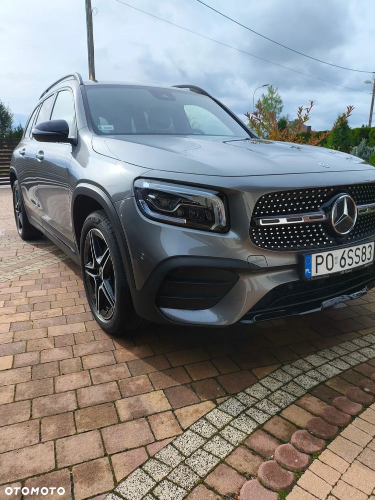 Mercedes-Benz Glb
