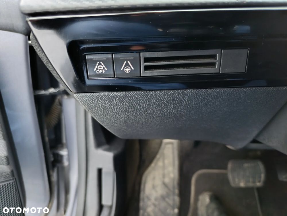 Peugeot 508 BlueHDi 130 EAT8 Allure - 12