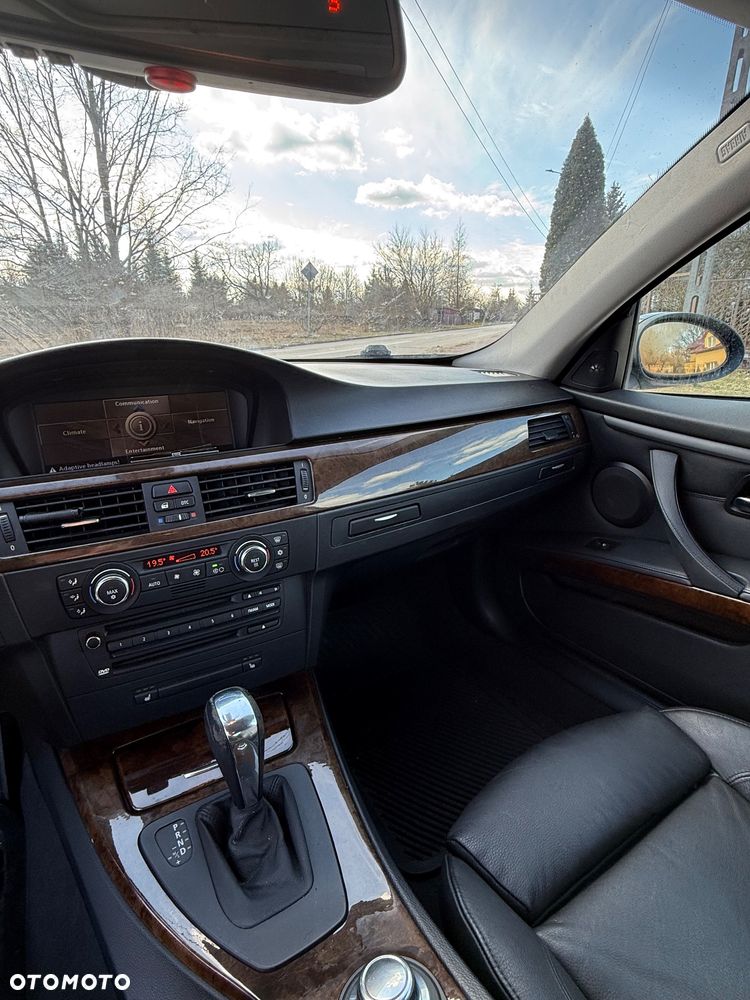 BMW Seria 3 335i - 6
