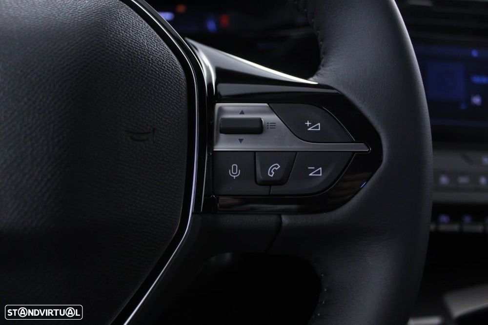 Peugeot 308 1.5 BlueHDi Active EAT8 - 24