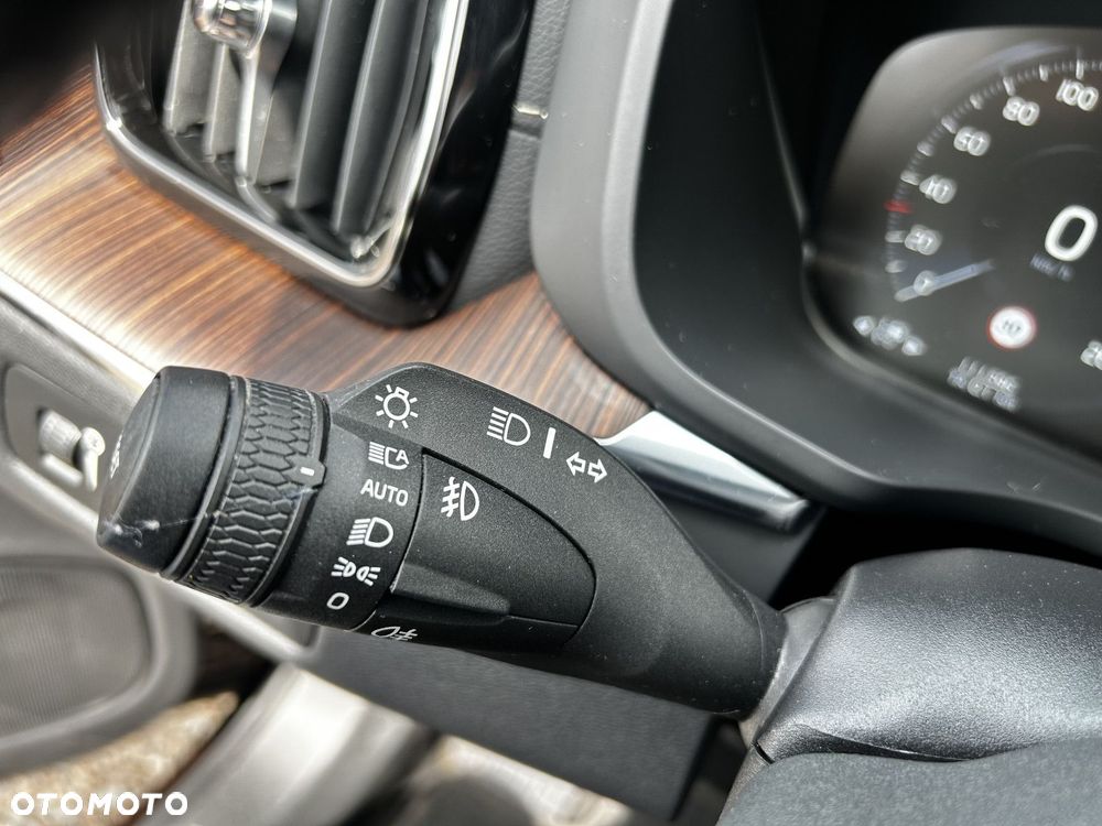 Volvo XC 60 - 23