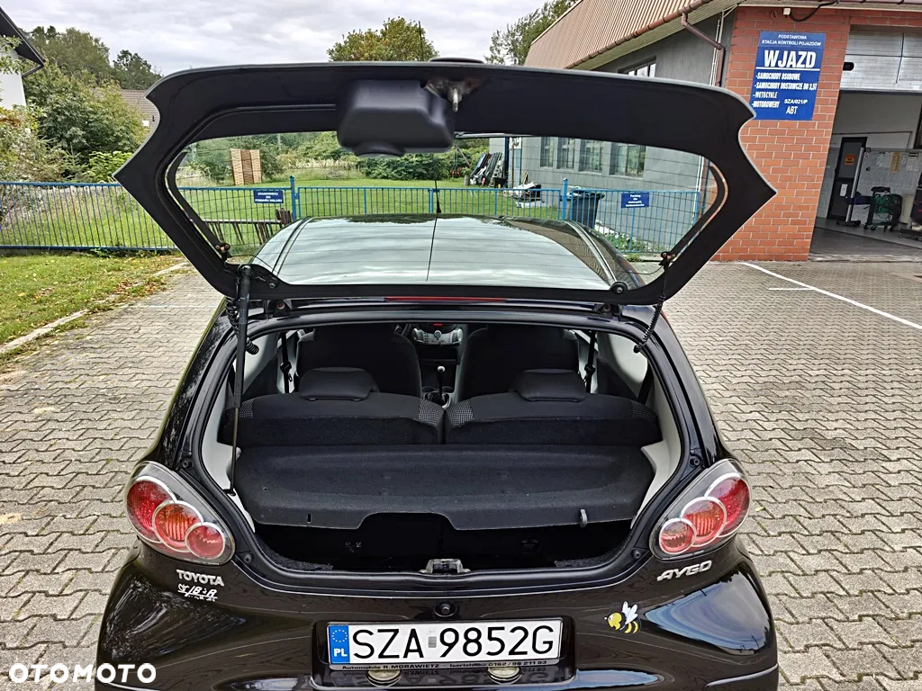Toyota Aygo 1.0 VVT-i Black - 19