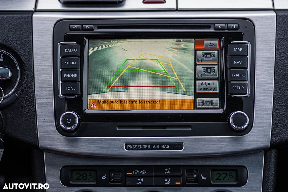 Volkswagen Passat Variant 2.0 TDI DPF Highline - 12