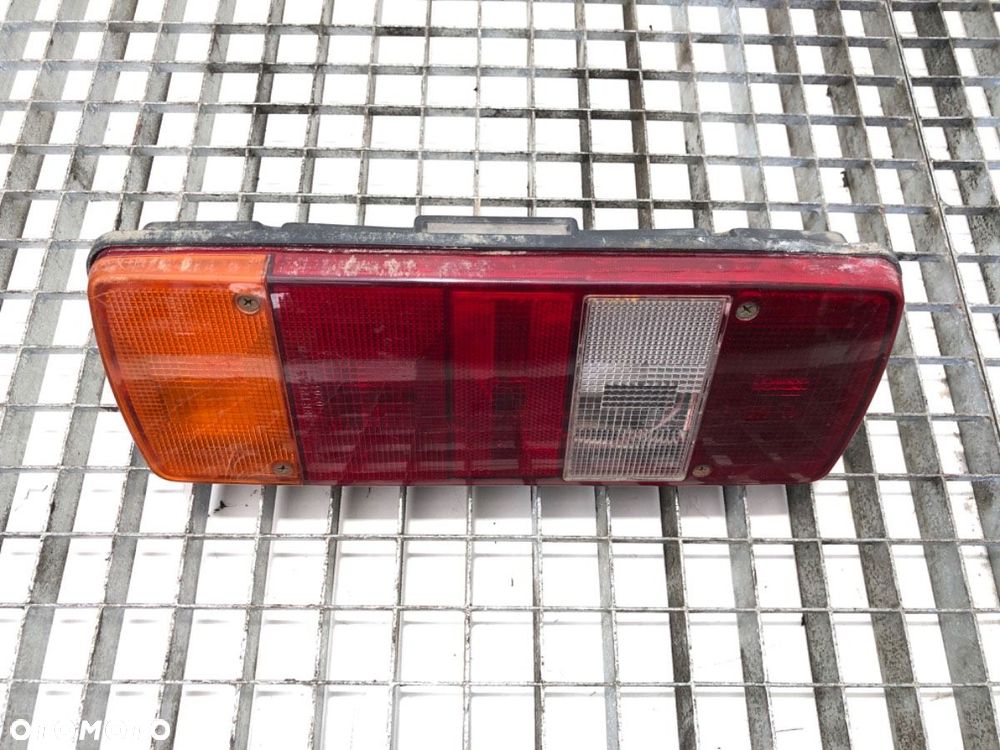LAMPA PRAWY TYŁ  VW LT 28-35 II Autobus (2DB, 2DE, 2DK) 1996 - 2006 2.5 TDI 80 kW [109 KM] olej - 2