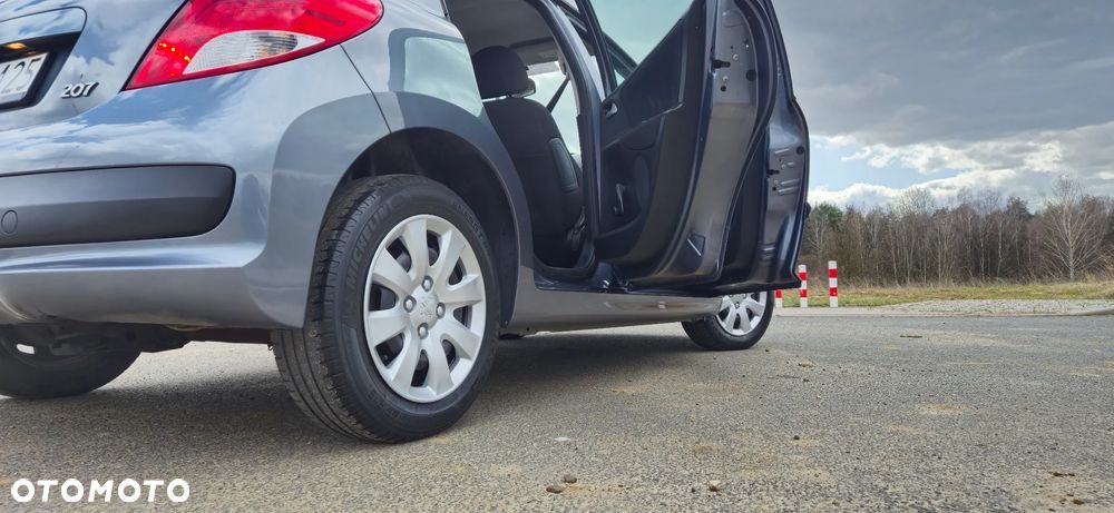 Peugeot 207 1.4 16V Trendy - 7