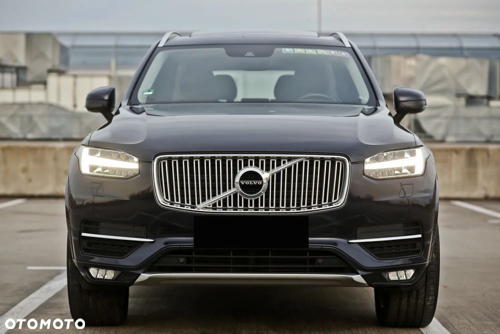 Volvo XC 90 D5 AWD Inscription 7os - 7