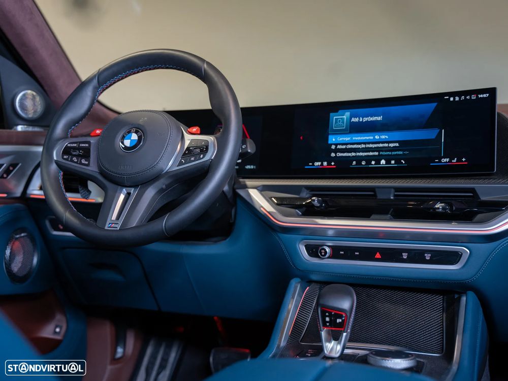 BMW XM 50e - 10