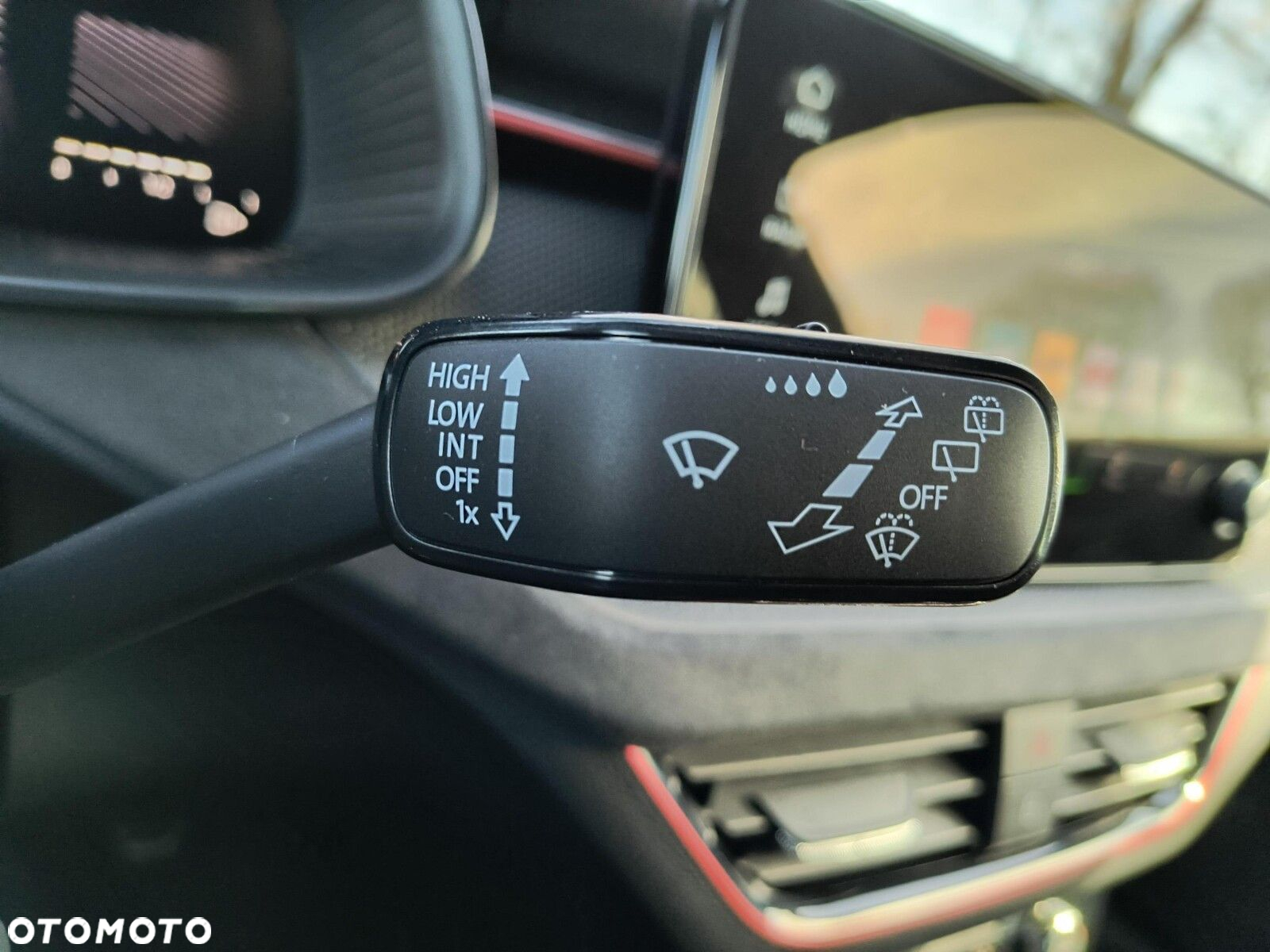 Skoda Scala 1.5 TSI Selection DSG - 27