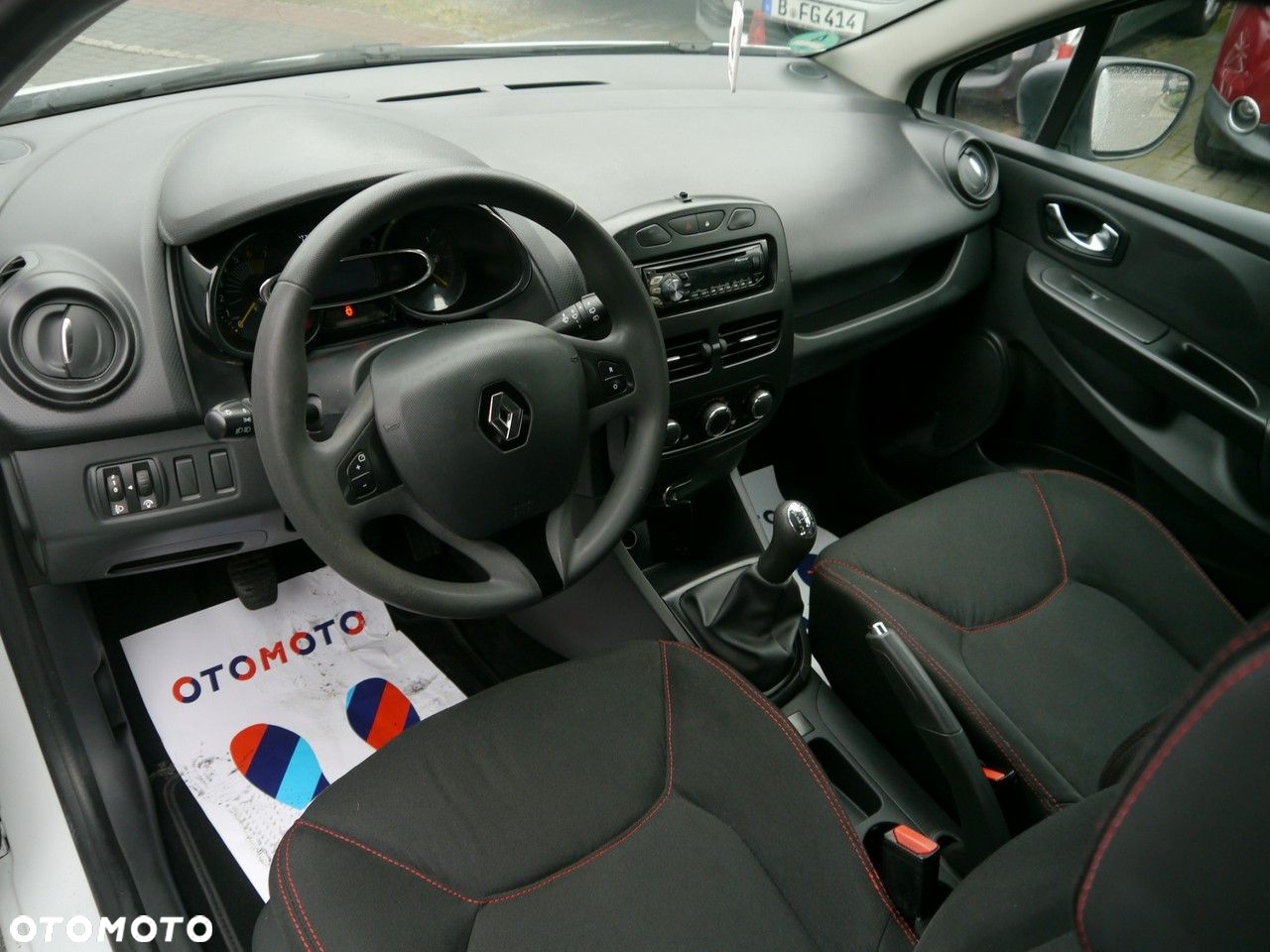 Renault Clio 1.2 16V Authentique - 20