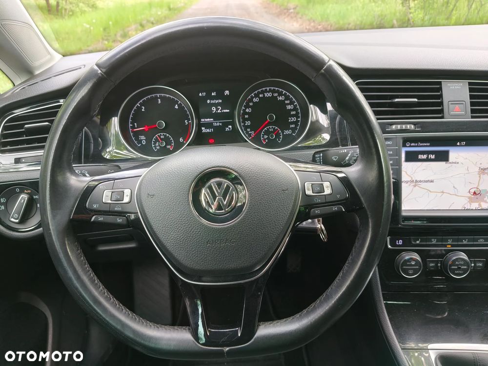 Volkswagen Golf 2.0 BlueTDI Highline - 24