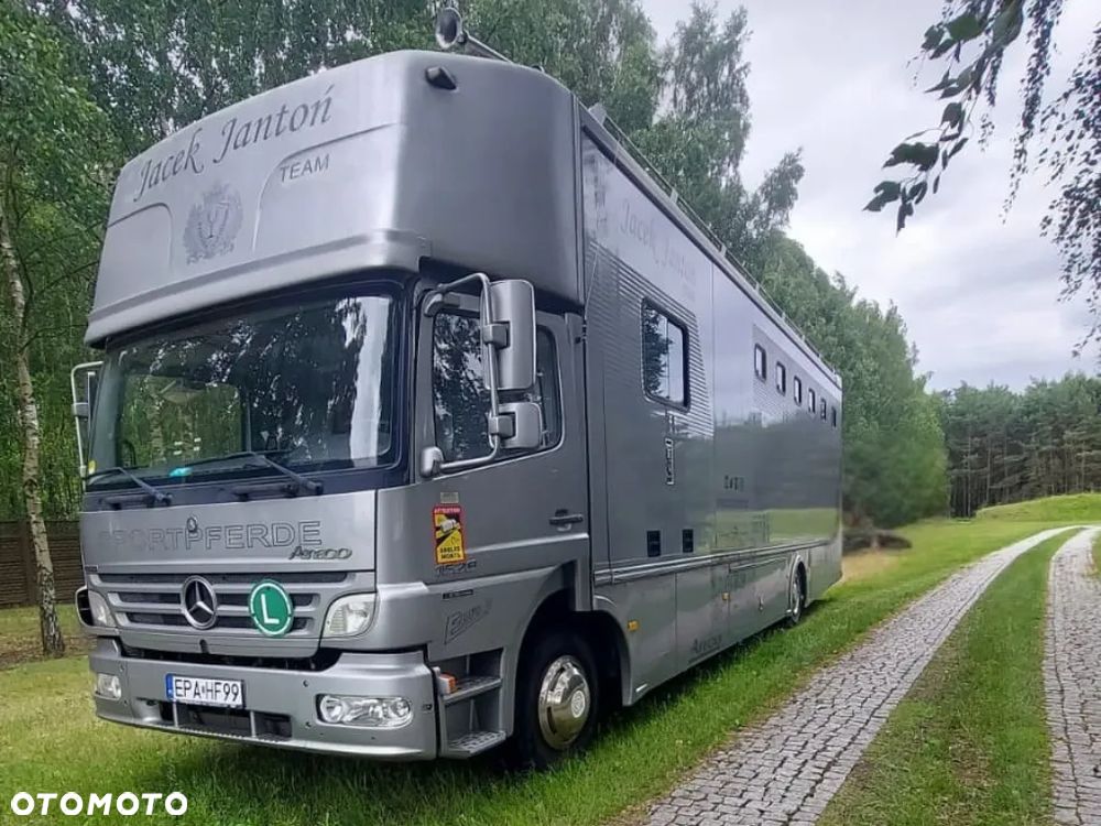 Mercedes-Benz Atego - 1