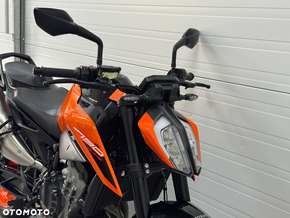 KTM Duke 790 - 12