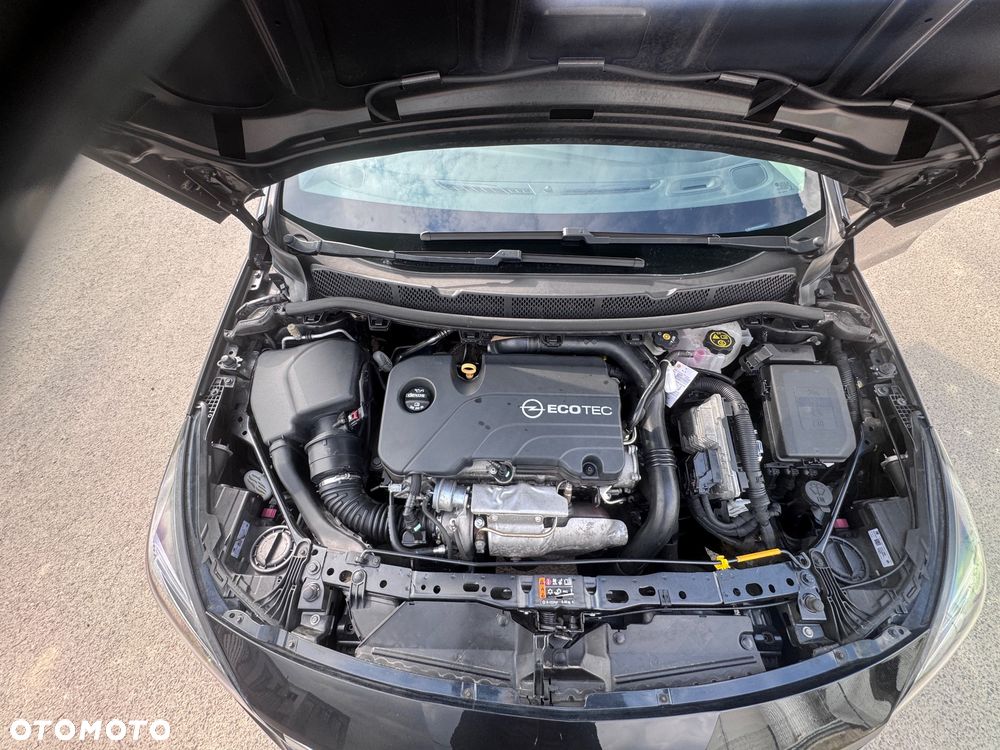 Opel Astra 1.4 Turbo Dynamic - 19