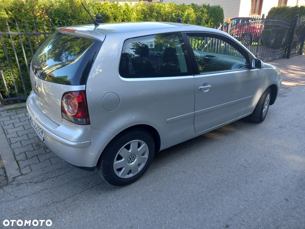 Volkswagen Polo - 4