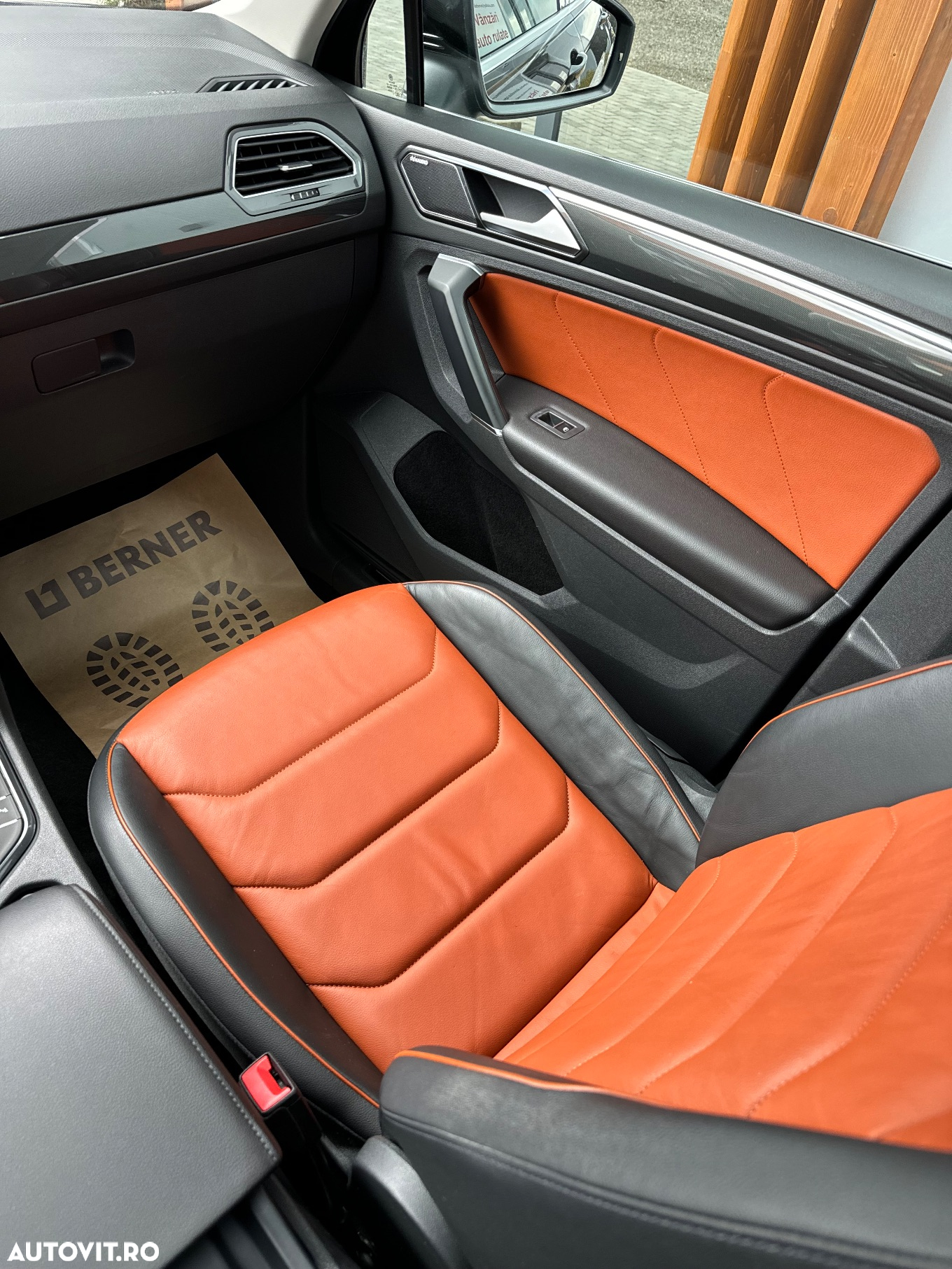 Volkswagen Tiguan Allspace 2.0 TDI SCR 4Motion DSG Highline - 32