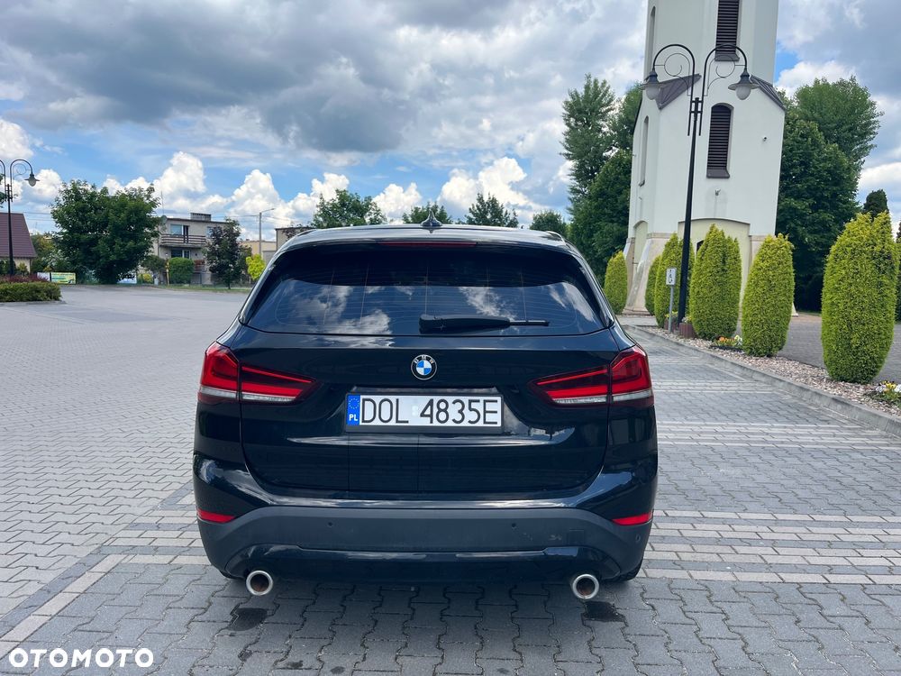 BMW X1 xDrive18d Business Edition - 5