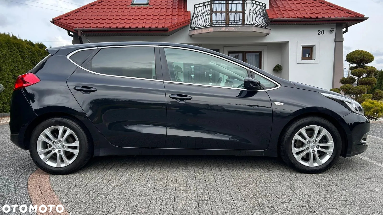 Kia Ceed 1.4 CVVT Dream-Team Edition - 3