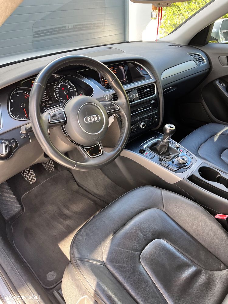 Audi A4 Avant 2.0 TDI Business Line - 7