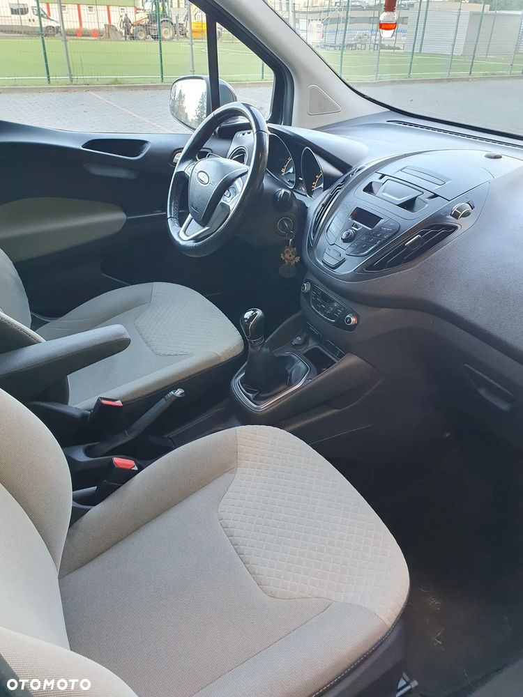 Ford Tourneo Courier 1.0 EcoBoost Trend - 5