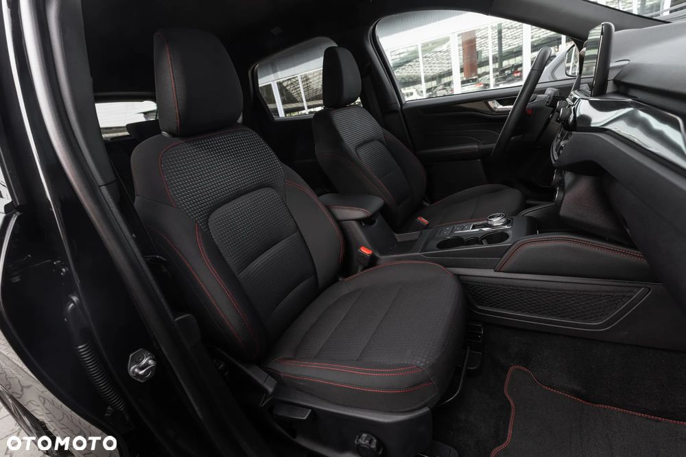 Ford Kuga 2.5 FHEV FWD ST-Line - 25