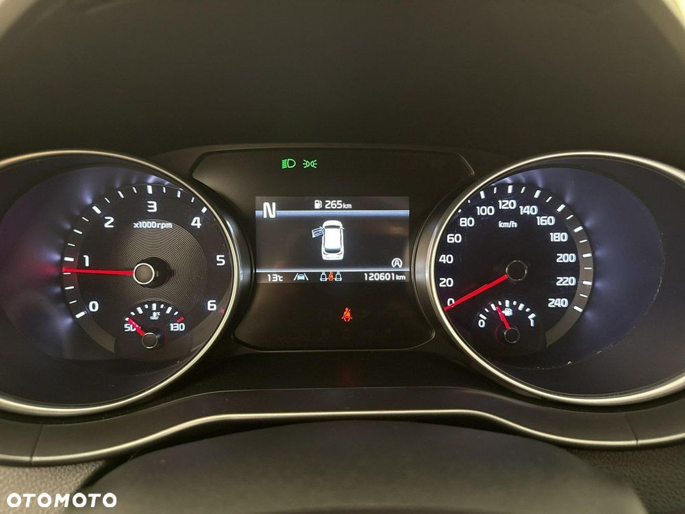 Kia Ceed - 16