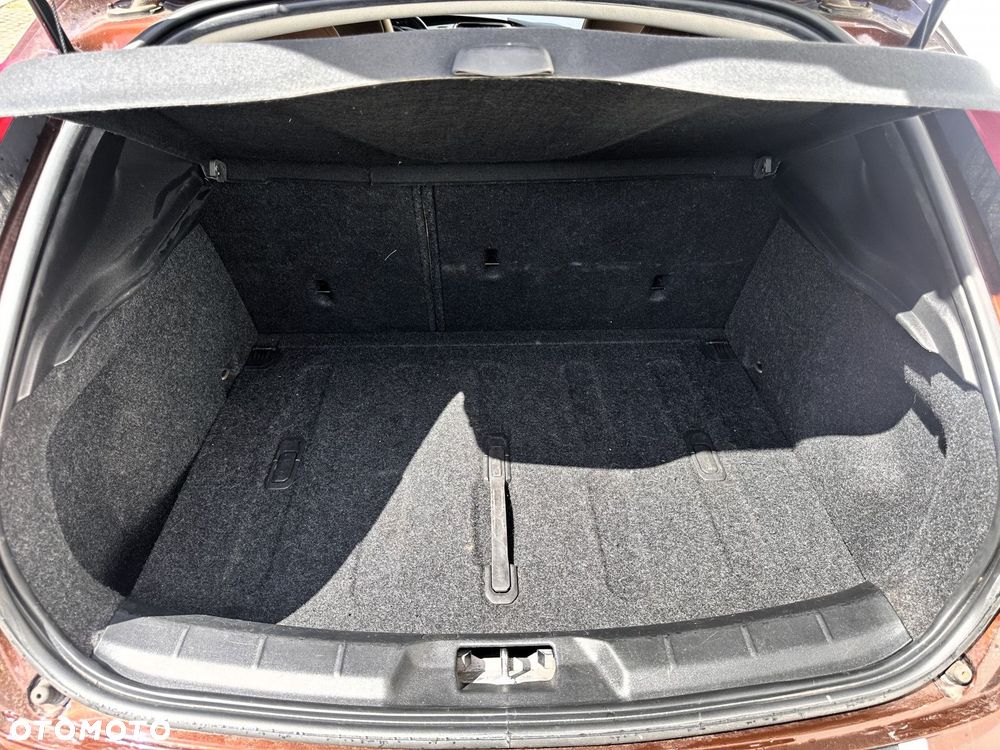 Volvo V40 - 9